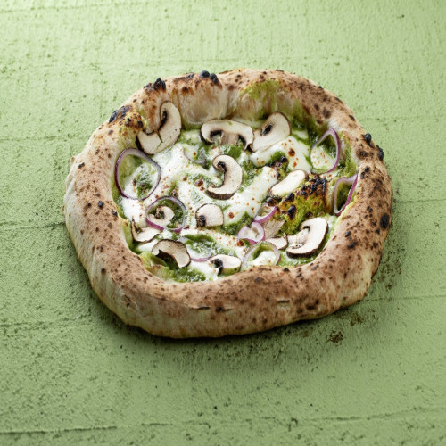 بيتزا فونجي بيستو